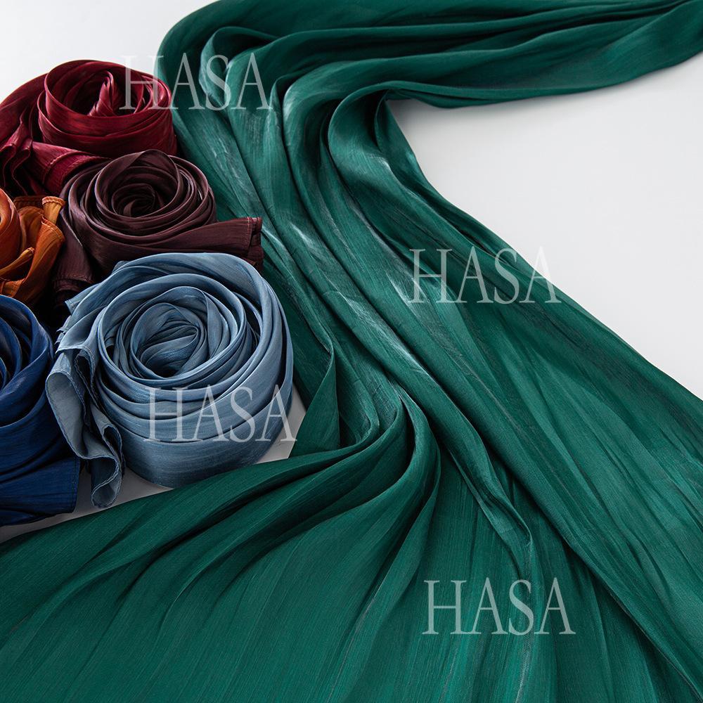 HA6479 A Simple Silk Scarf with A Mellow Color and A Light and Drapey Design