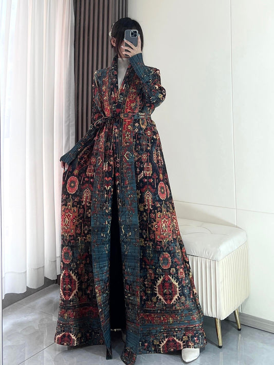 HS5837 Intricately patterned, long open-front coat (with belt)