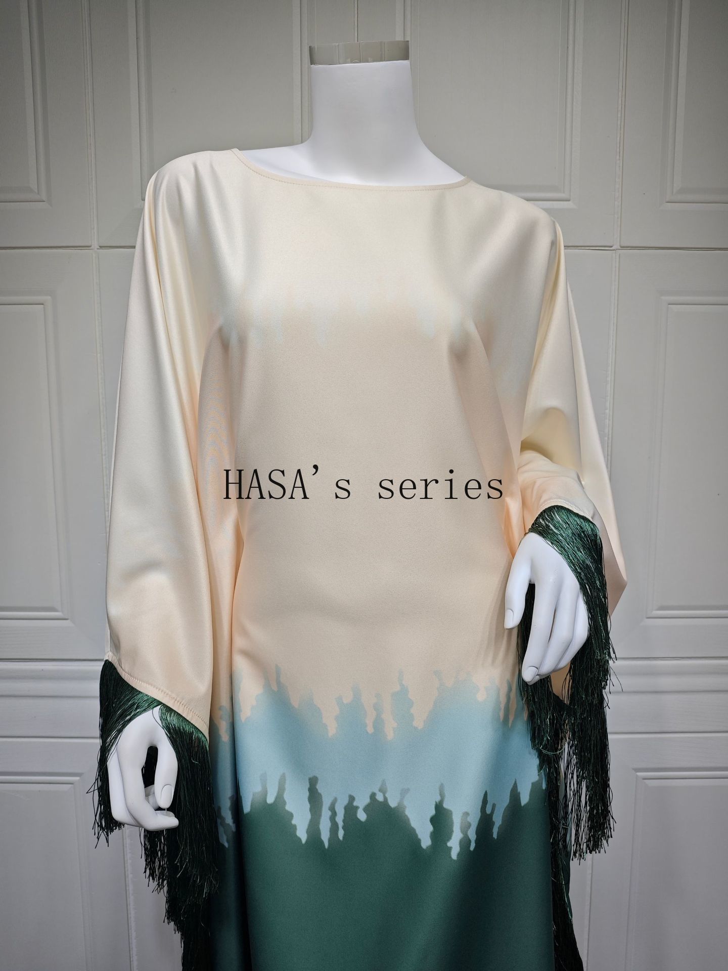 HS5095 Romantic Gradient Fringed Robe, Elegant Printed Long Dress