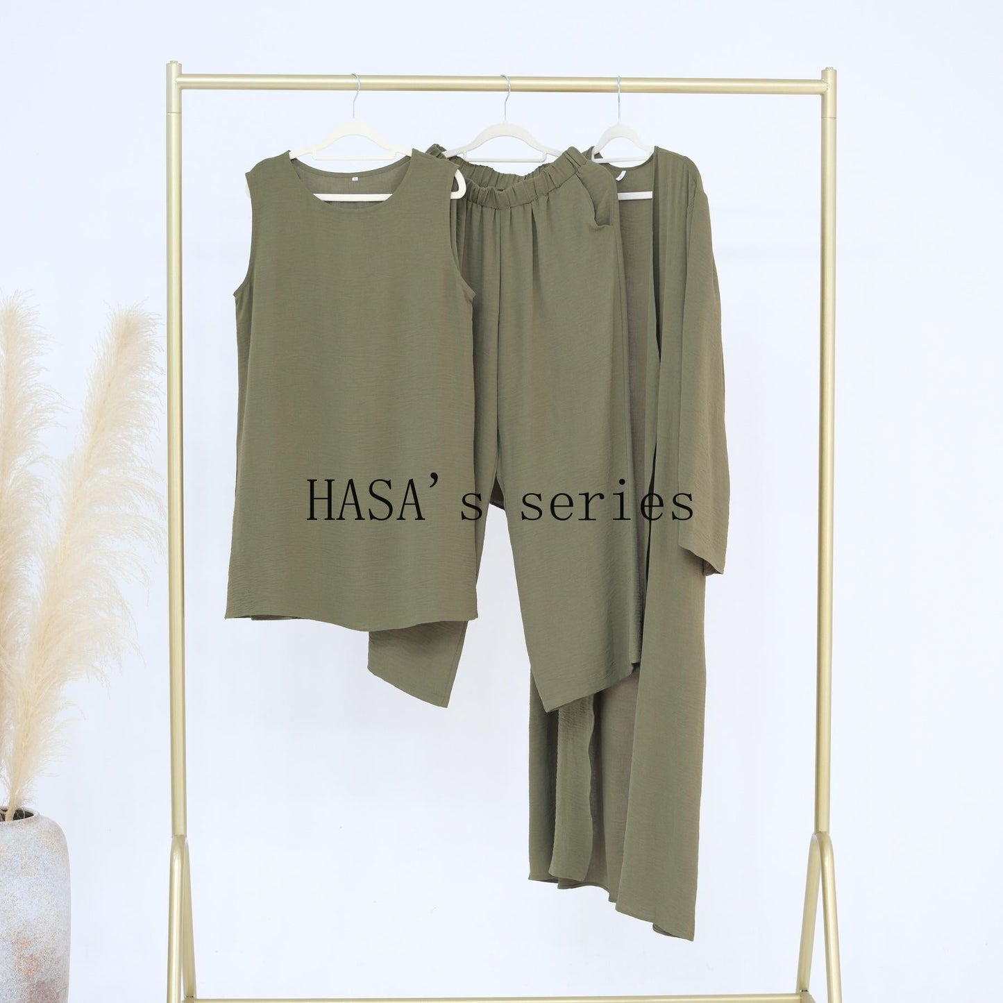HS5107 Minimalist Style Three-piece Set | Solid Color Long Coat Paired with A Loose Two-piece Suit.