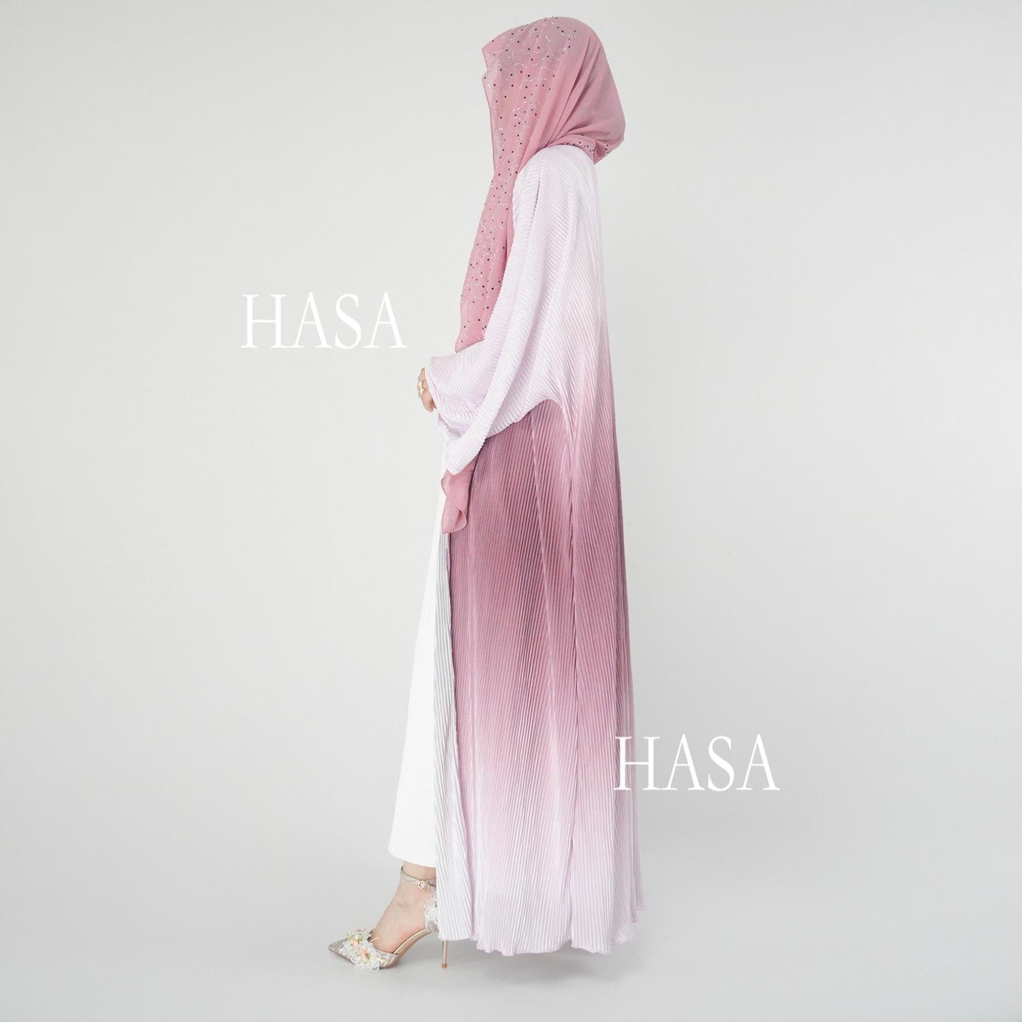 HA6321 Lightweight Ombré Cardigan with Elegant Pleats