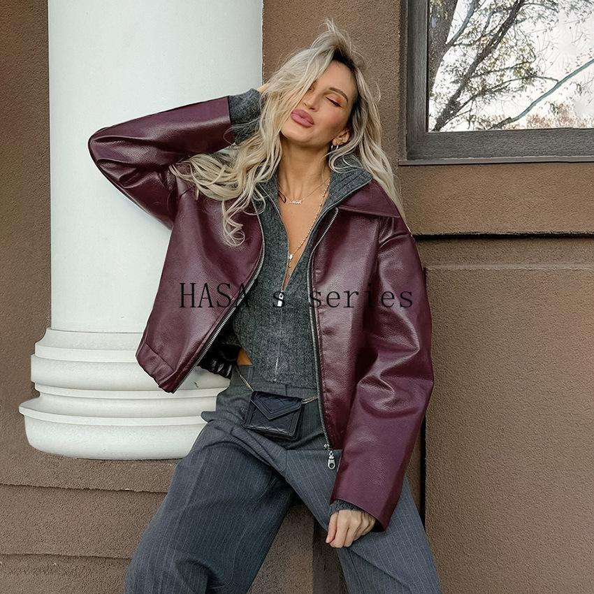 HS5775 This Classic, Minimalist Leather Short Jacket Is Stylish and Versatile, Perfect for Spring.