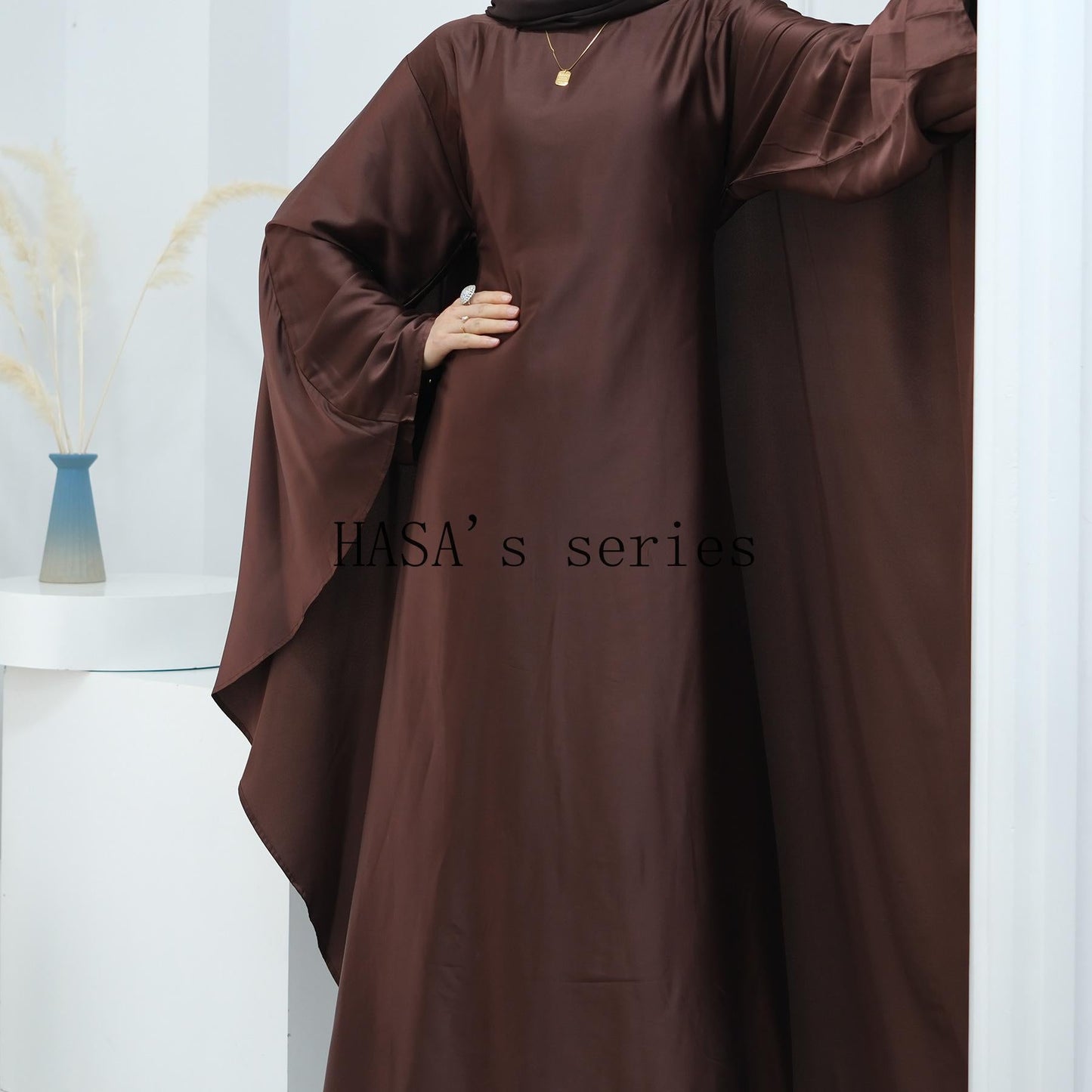 HS4835 High-density Stretch Satin Long Dress, Simple, Elegant, and Comfortable To Wear.