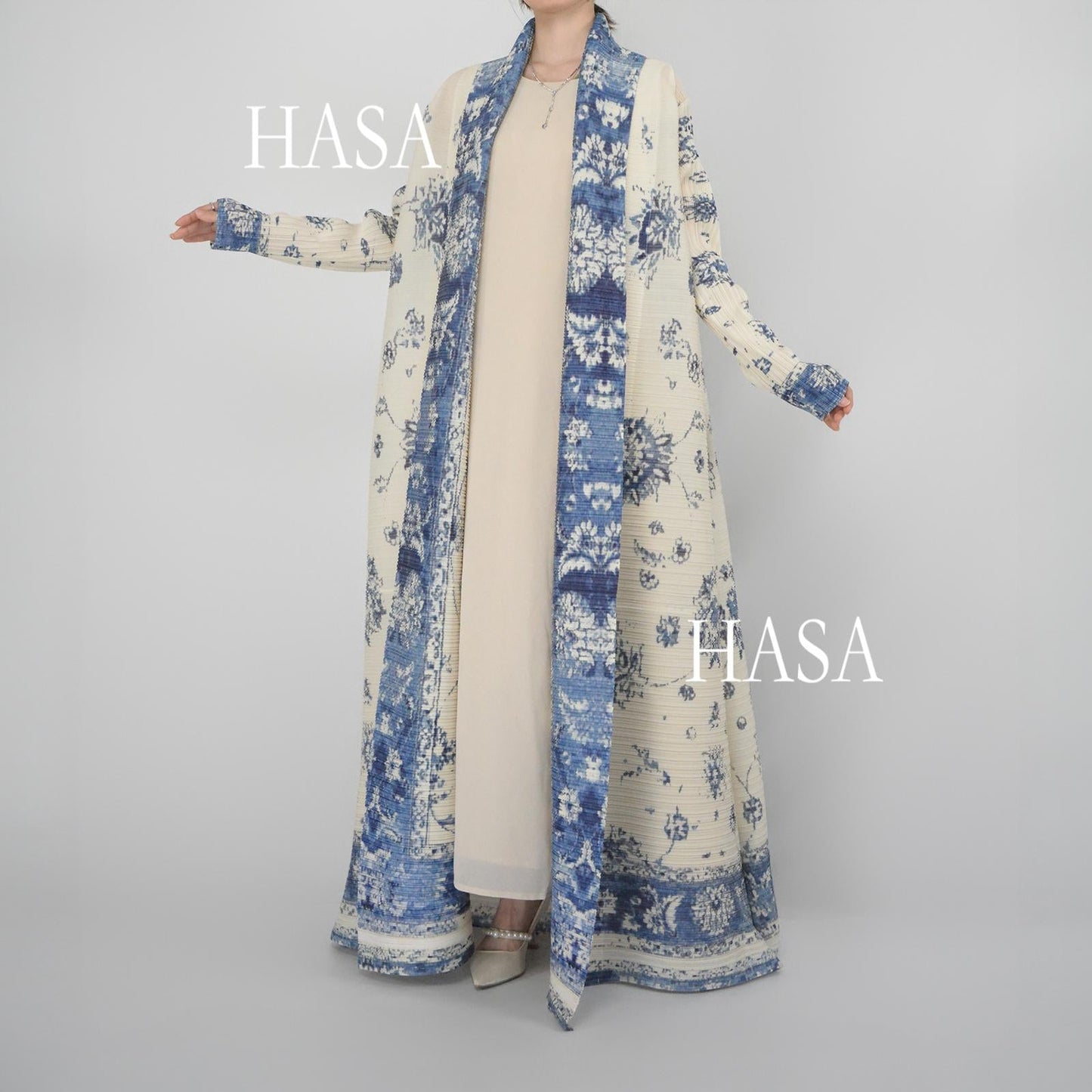 HS5851 Elegant, Retro-style Blue Floral Print Open-front Long Coat.
