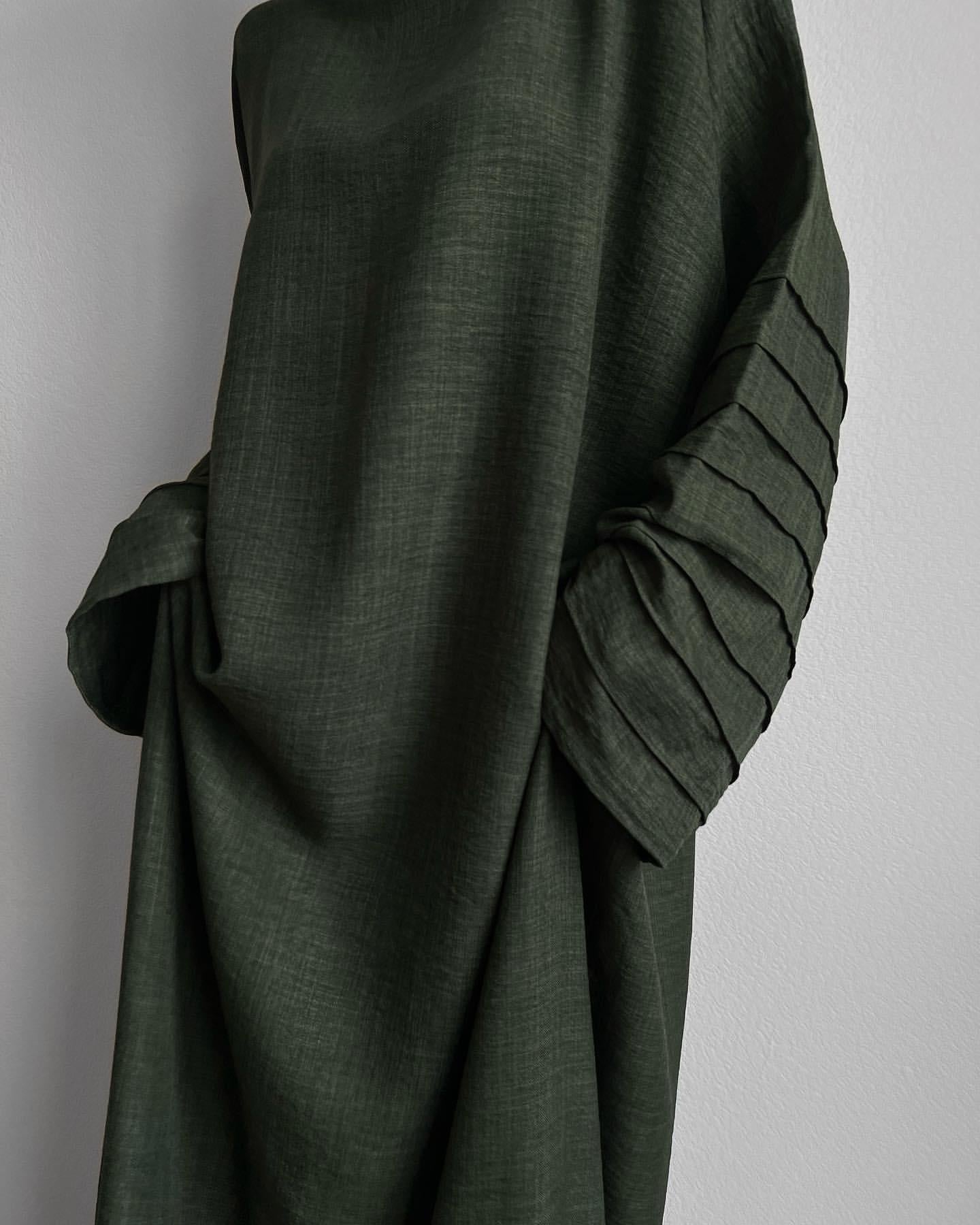 HAYA HA1179 Loose Fit Large Crepe Abaya Dress with Belt
