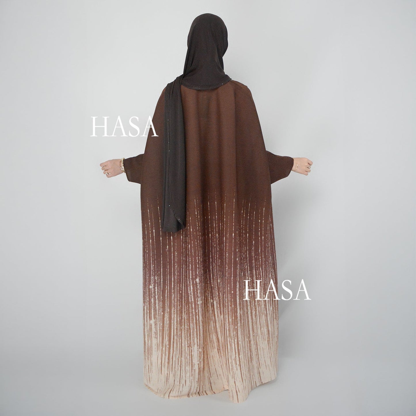 HAYA SHOP 1245 Ombré Abaya Loose Fashion Robe with Pleated Patchwork Detailing