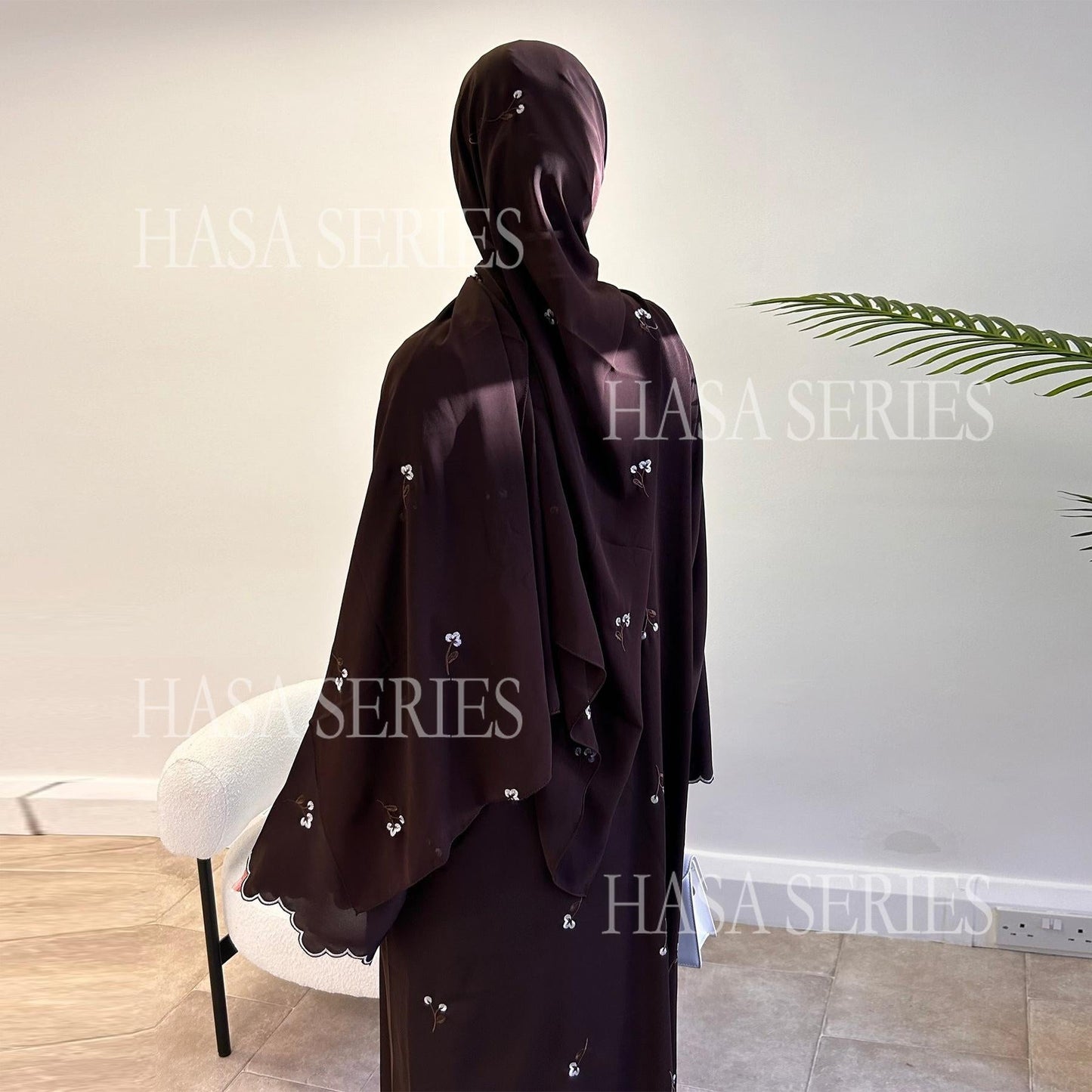 HASASERIES HS6682 Embroidered Floral Pattern Long Cardigan
