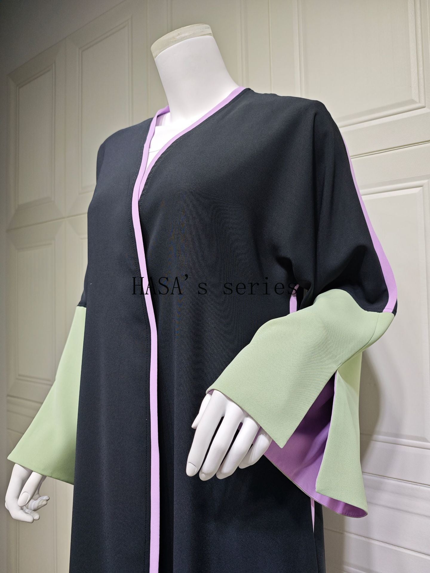 HS5089 Color-blocked Patchwork Long-sleeved Dress, A Stylish and Elegant Long Design.