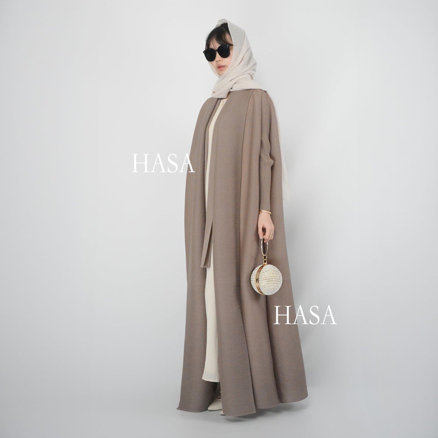 HAYA SHOP 1245 Ombré Abaya Loose Fashion Robe with Pleated Patchwork Detailing
