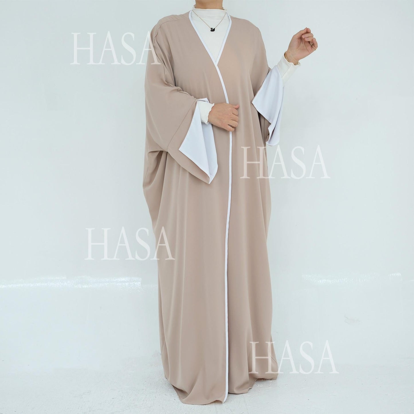 HA5877 The Loose-fitting Robe Has A Lightweight Silhouette That Is Perfect for Any Occasion open abaya outfit