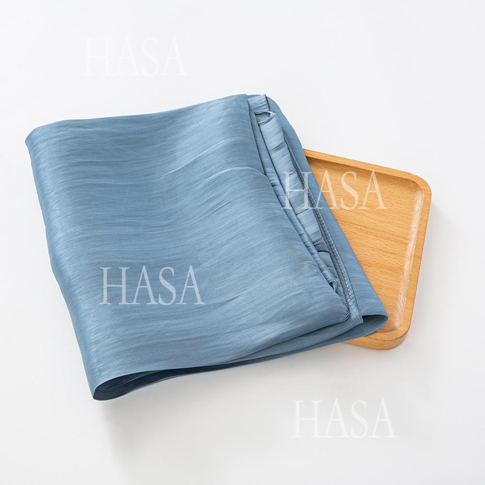 HA6479 A Simple Silk Scarf with A Mellow Color and A Light and Drapey Design