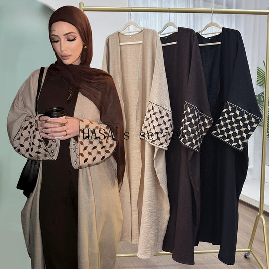 HS4840 Elegant long robe with geometric embroidery, a simple and traditional style dress.