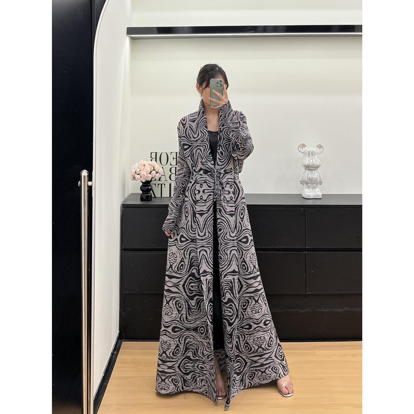 HS6723 Monochrome Swirl | Black & Grey Abstract Printed Abaya