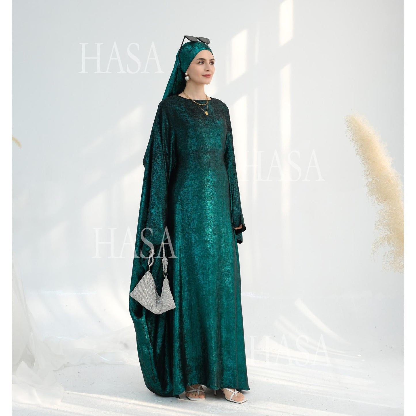 HA5879 Light-sensing Two-piece Dress | with Headscarf Design, The Overall Matching Is More Worry-free