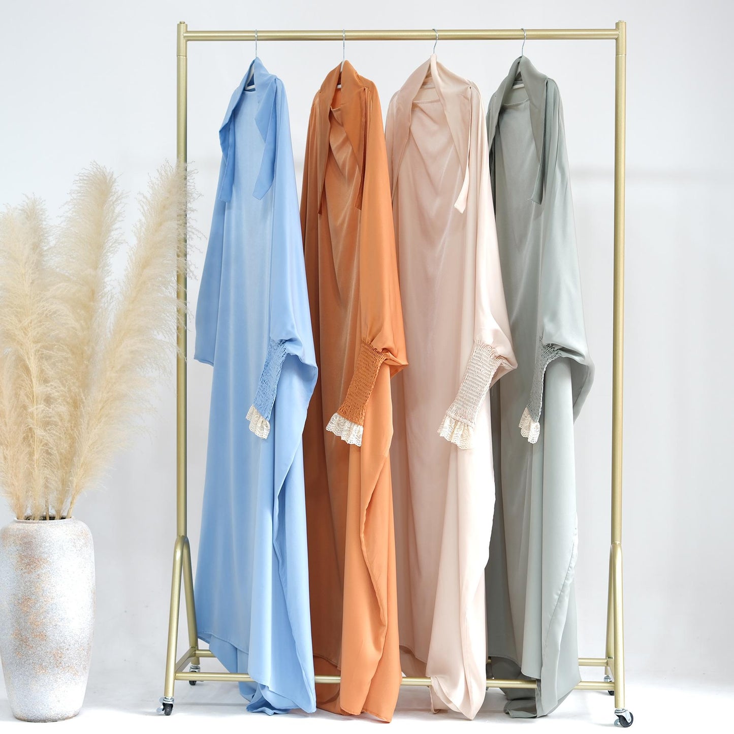 HAYA HAYA0721 Solid Color Robe Dress with A Large Swing