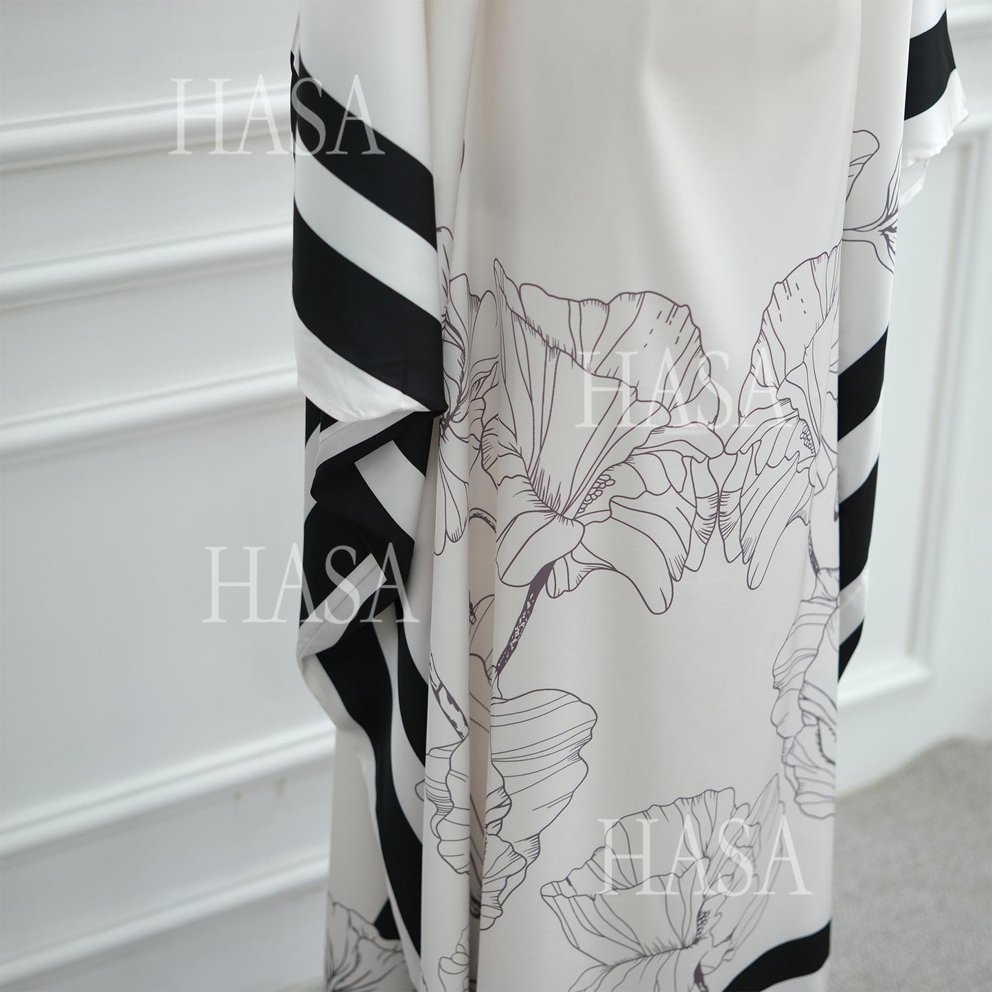 HA6556 Colorblock Print Cardigan Robe Dress