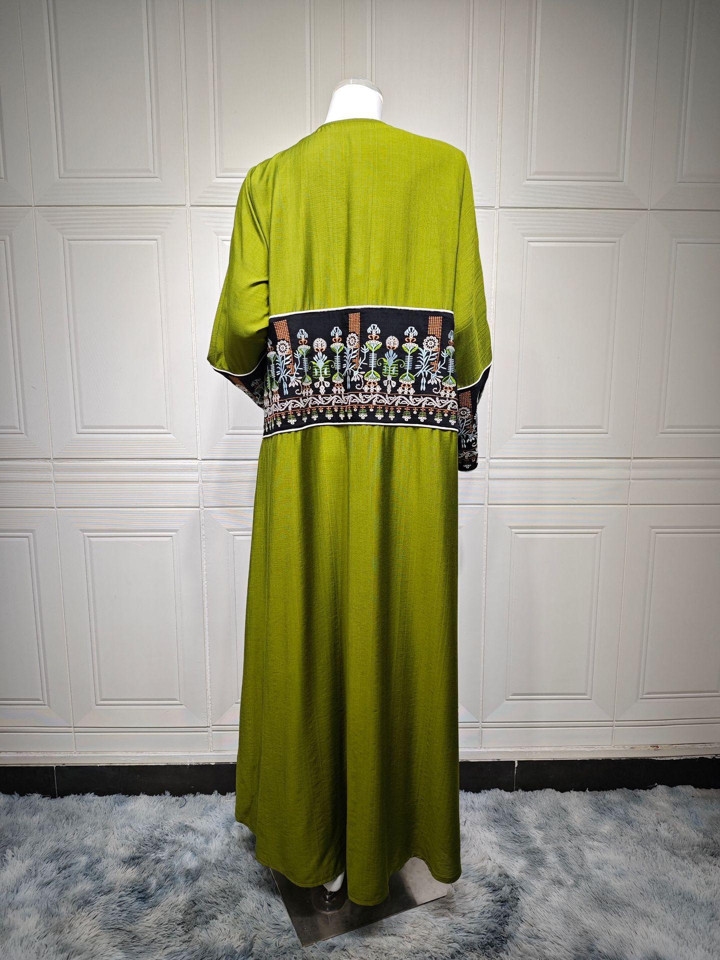 HS5102 Simple Embroidered Long Robe/jacket with A Loose and Comfortable Open-front Design.