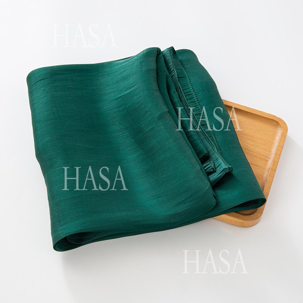 HA6479 A Simple Silk Scarf with A Mellow Color and A Light and Drapey Design
