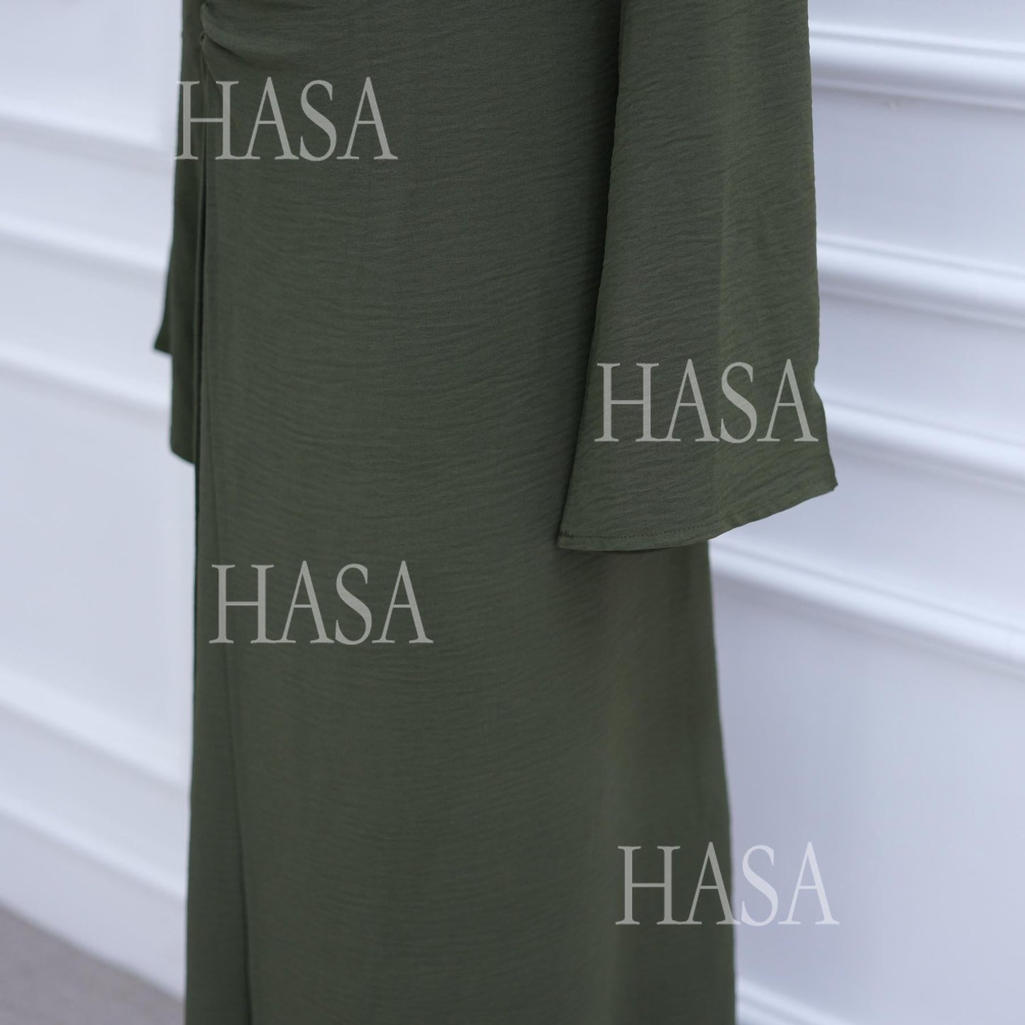 HA6549 Minimalist Abaya with Waist Detail