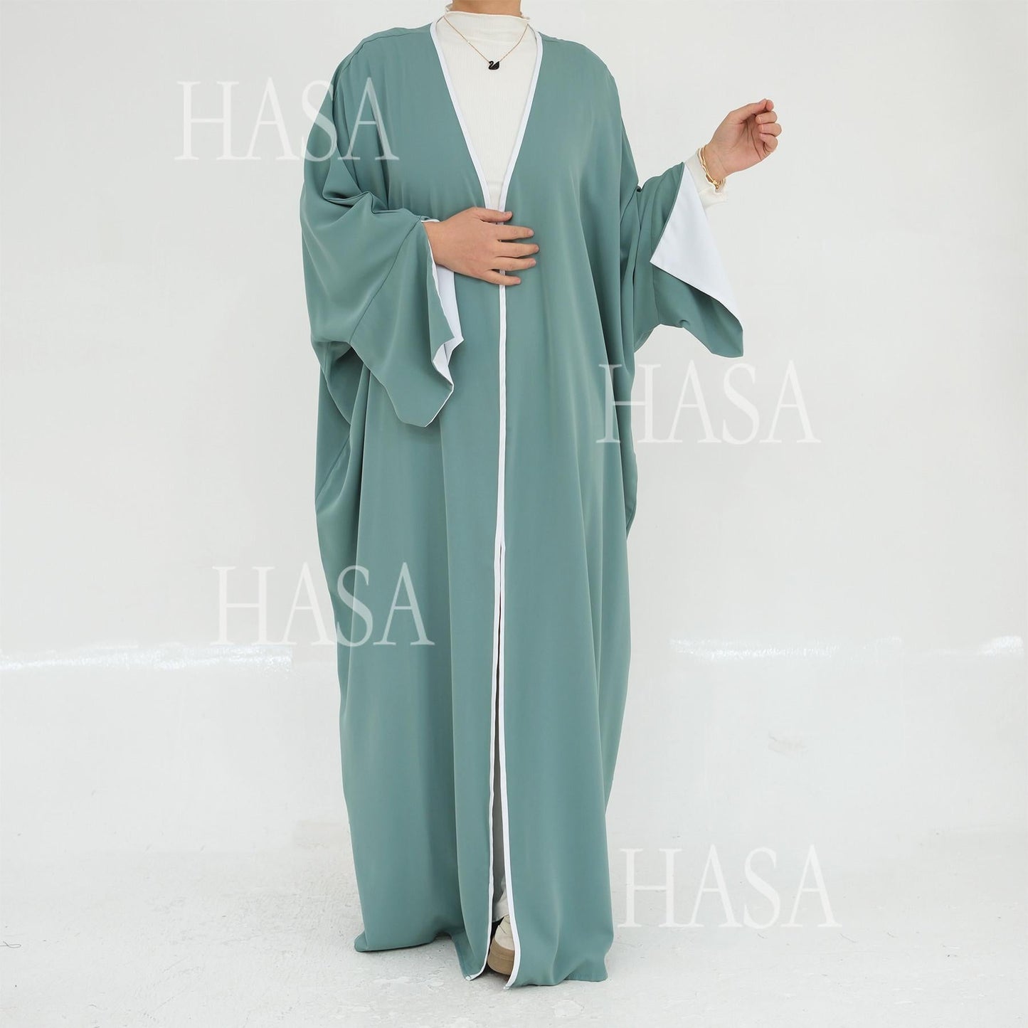 HA5877 The Loose-fitting Robe Has A Lightweight Silhouette That Is Perfect for Any Occasion open abaya outfit
