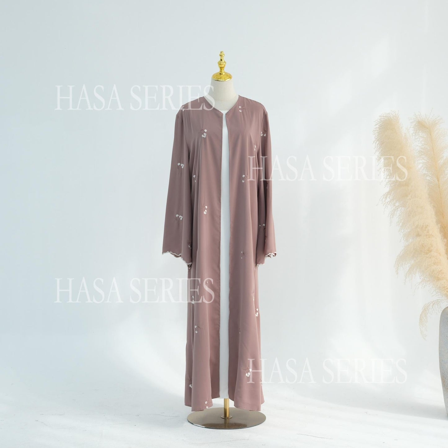 HASASERIES HS6682 Embroidered Floral Pattern Long Cardigan