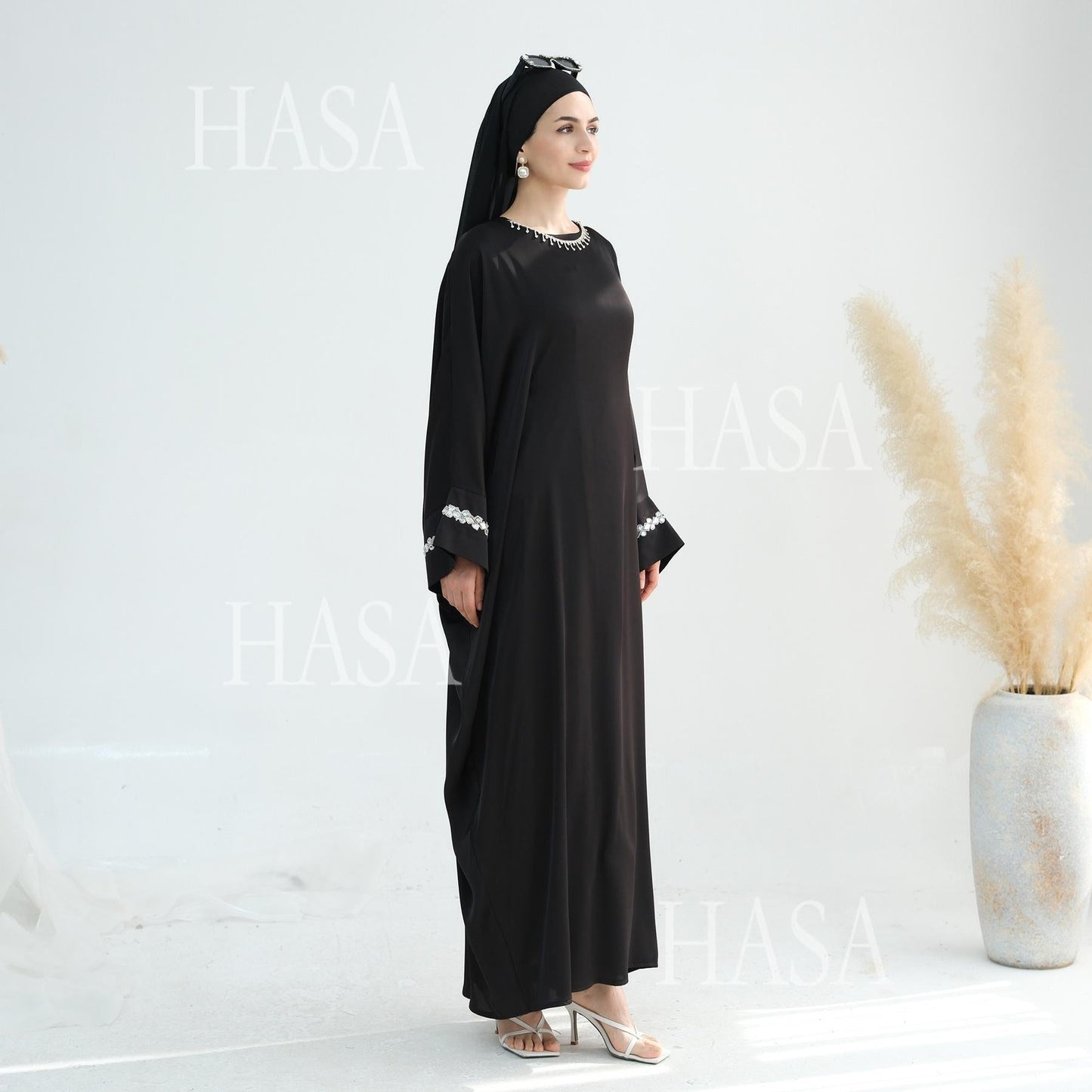 HA5882 A Cardigan Dress with Exquisite Hot Diamond Embellishment and Elegant Details closed abayas