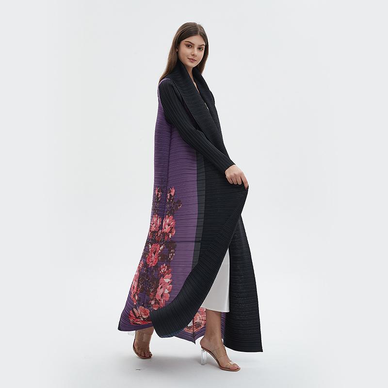 HS6724 Amethyst Bloom | Purple & Black Abaya with Floral Print Panel