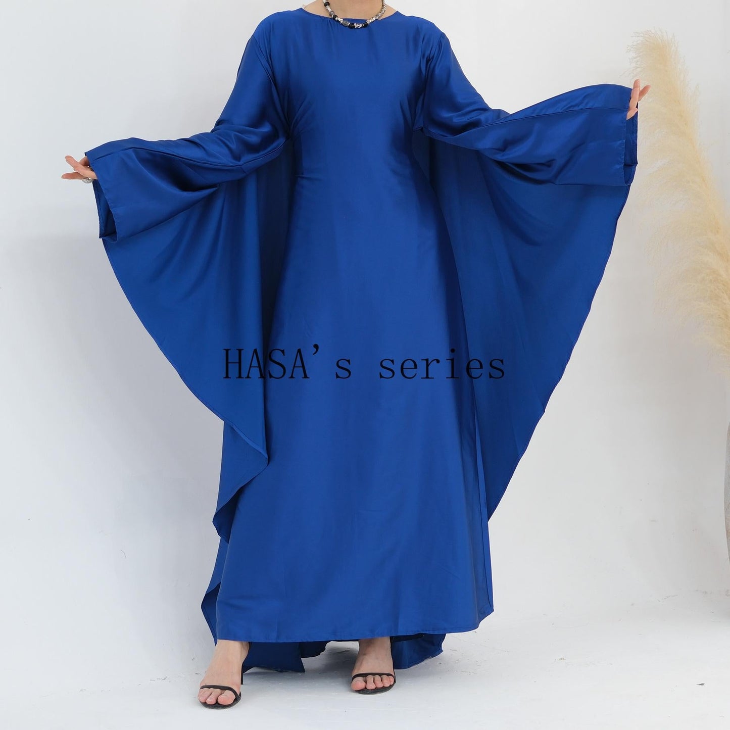 HS4835 High-density Stretch Satin Long Dress, Simple, Elegant, and Comfortable To Wear.