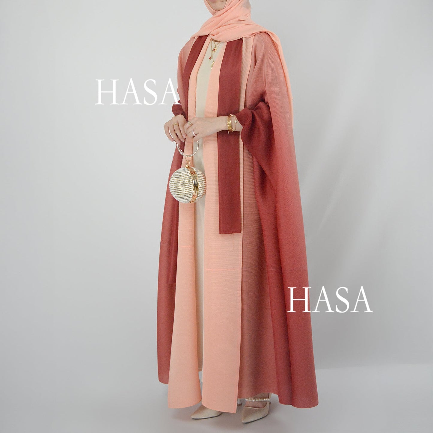 HAYA SHOP 1245 Ombré Abaya Loose Fashion Robe with Pleated Patchwork Detailing