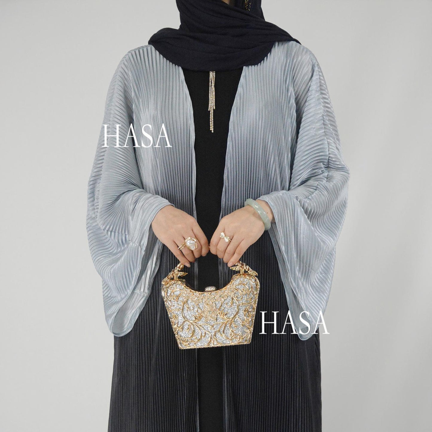 HA6321 Lightweight Ombré Cardigan with Elegant Pleats