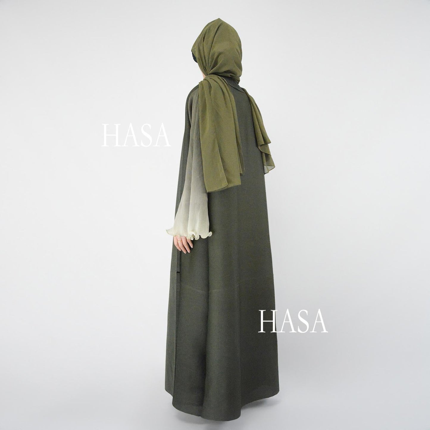 HS6360 Summer Ombré Gradient Abaya with Pleats and Fluted Bell Cuffs