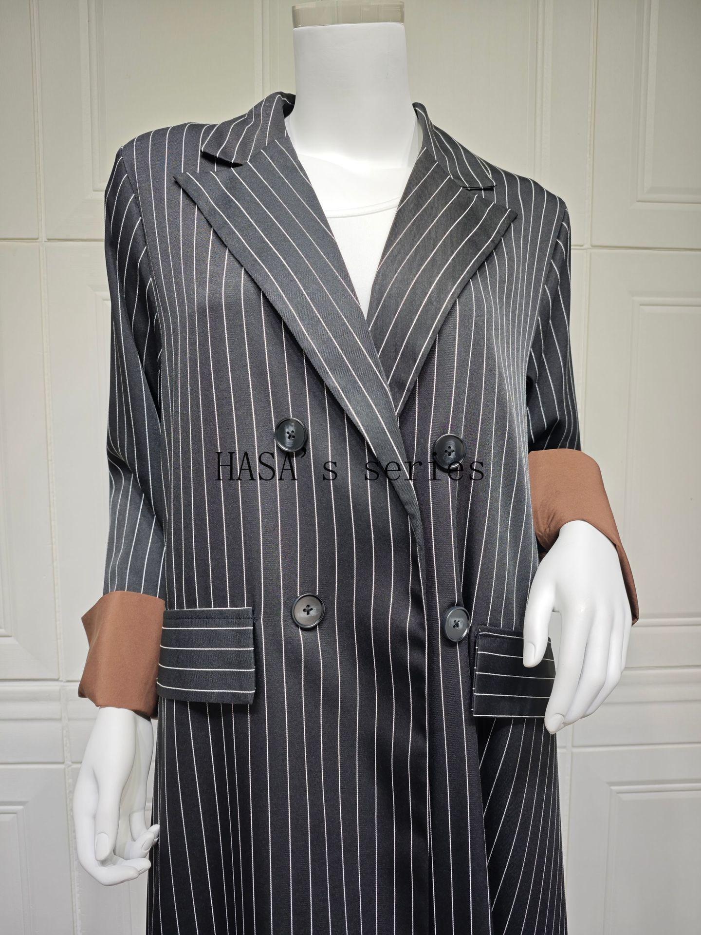 HS5101 Double-breasted, Pinstriped, Long Coat-style Robe with A Loose and Elegant Dress Design.