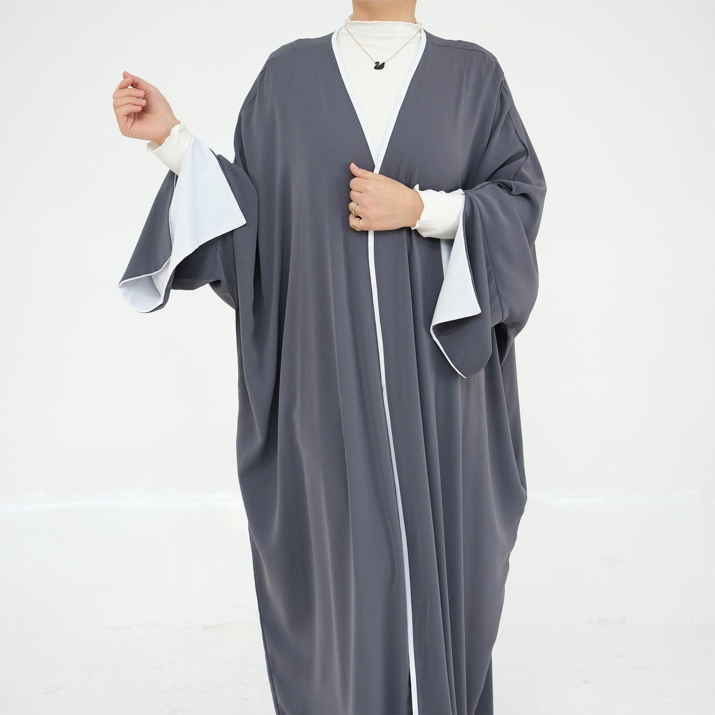 HA5877 The Loose-fitting Robe Has A Lightweight Silhouette That Is Perfect for Any Occasion open abaya outfit