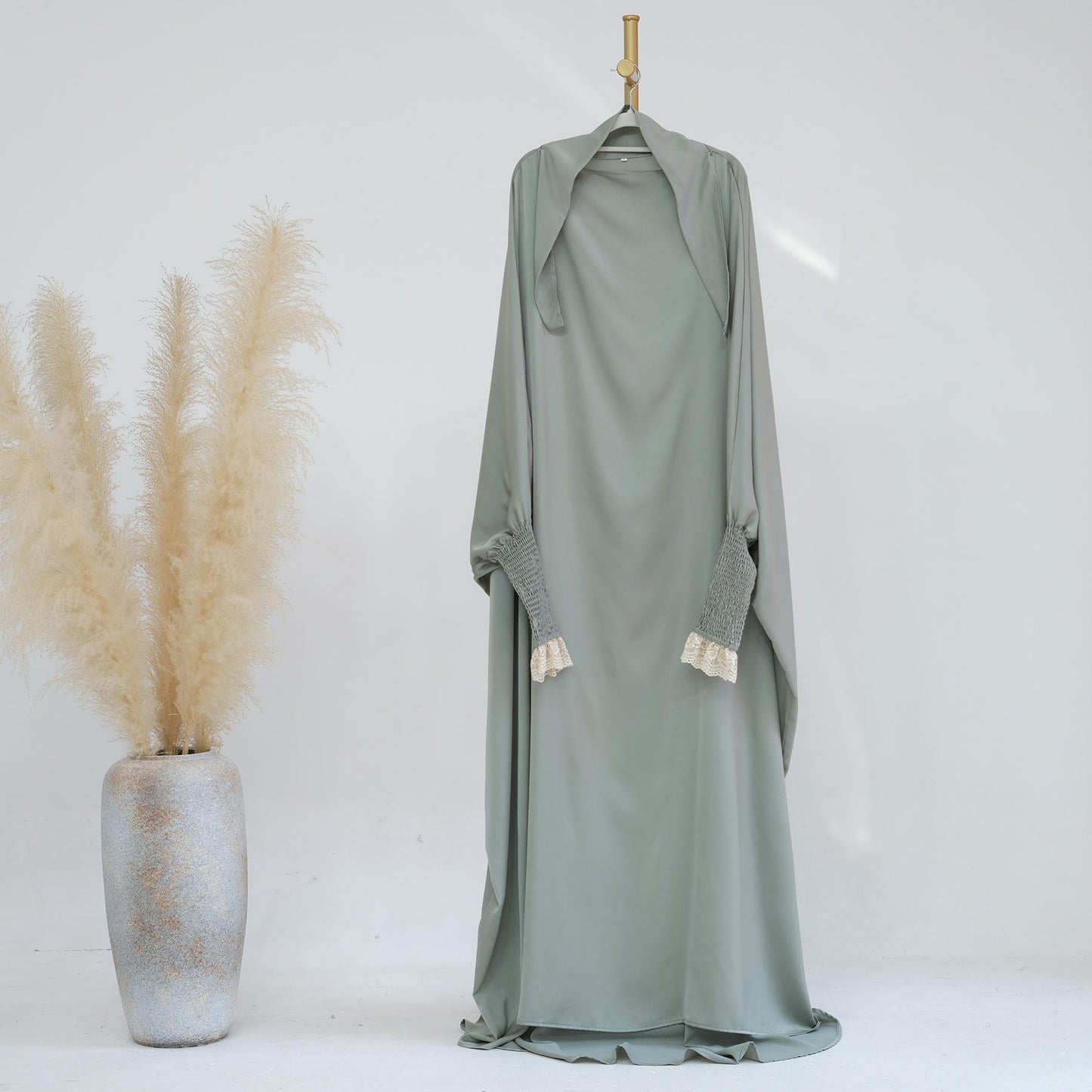 HAYA HAYA0721 Solid Color Robe Dress with A Large Swing