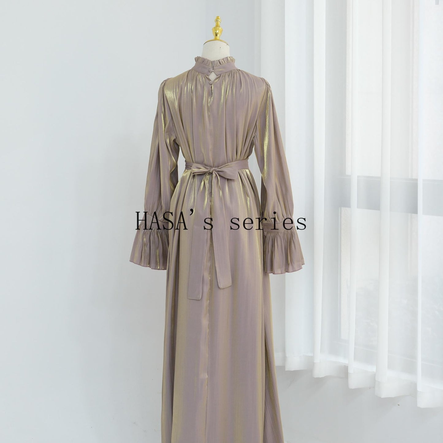 HS4857 A High-necked, Belted Dress, A Classic Style That Exudes Elegant Charm.