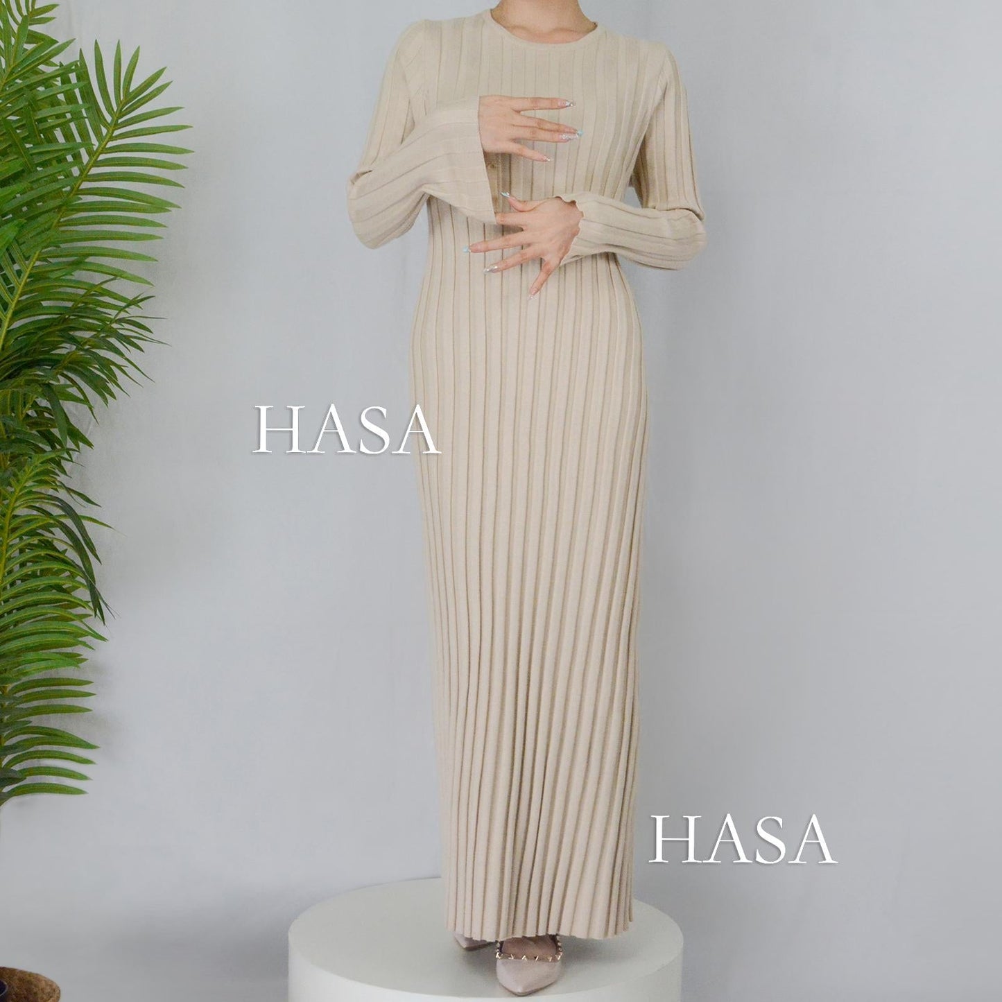 HAYA0112 Knitted long dress warm for autumn and winter