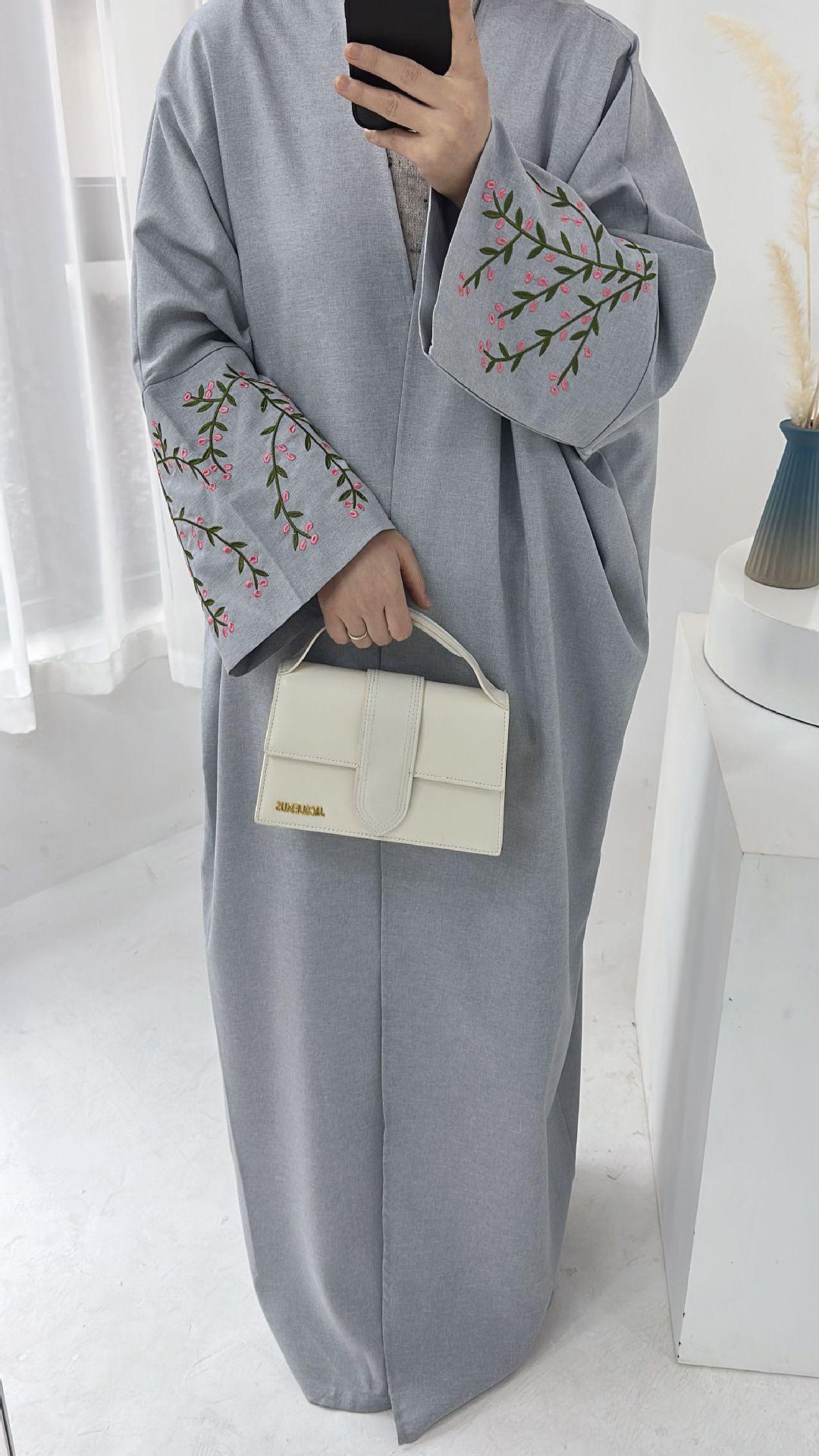 HAYA HAYA1046 Flower Embroidery Elegant Cardigan Robe