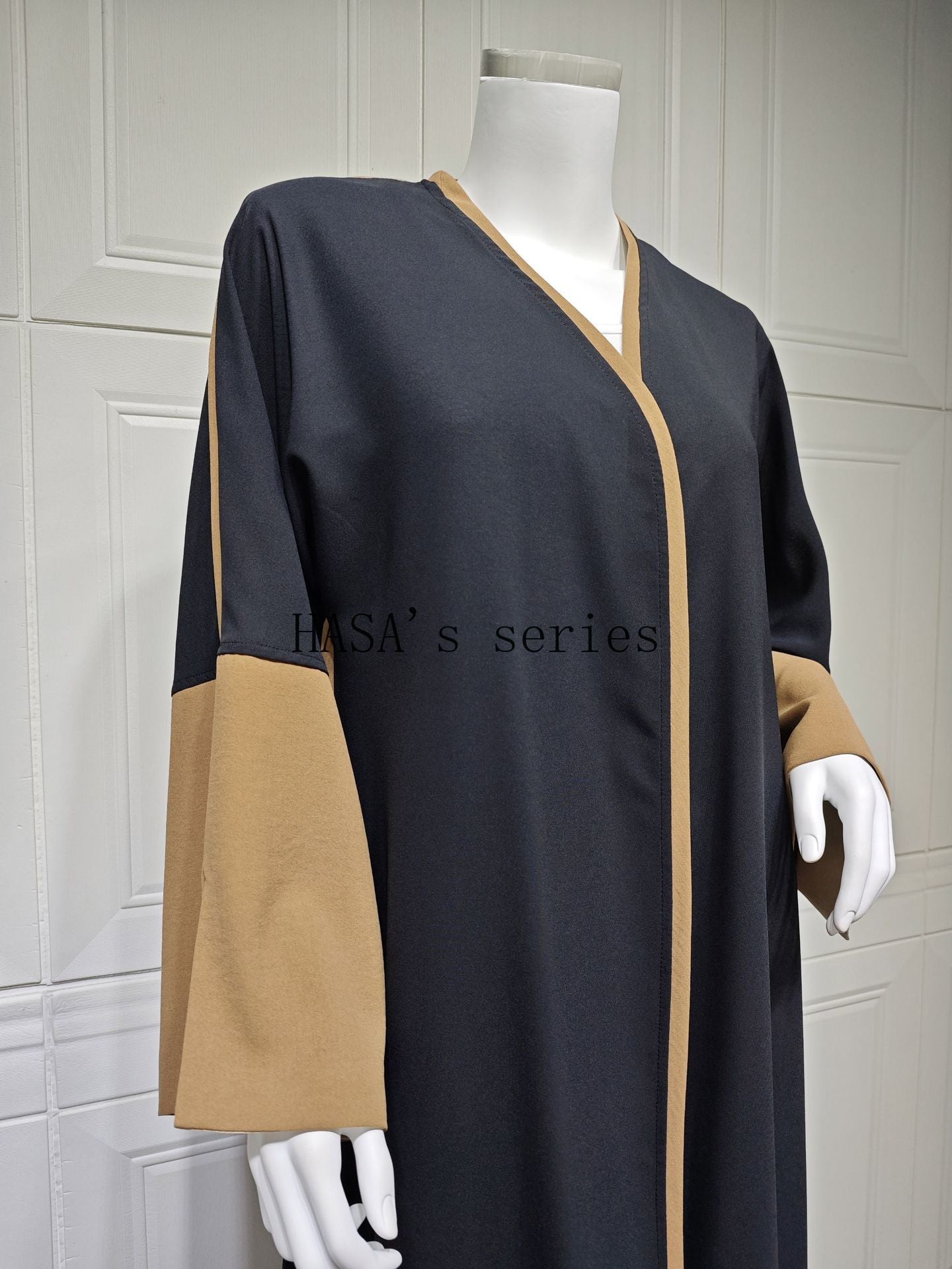 HS5089 Color-blocked Patchwork Long-sleeved Dress, A Stylish and Elegant Long Design.