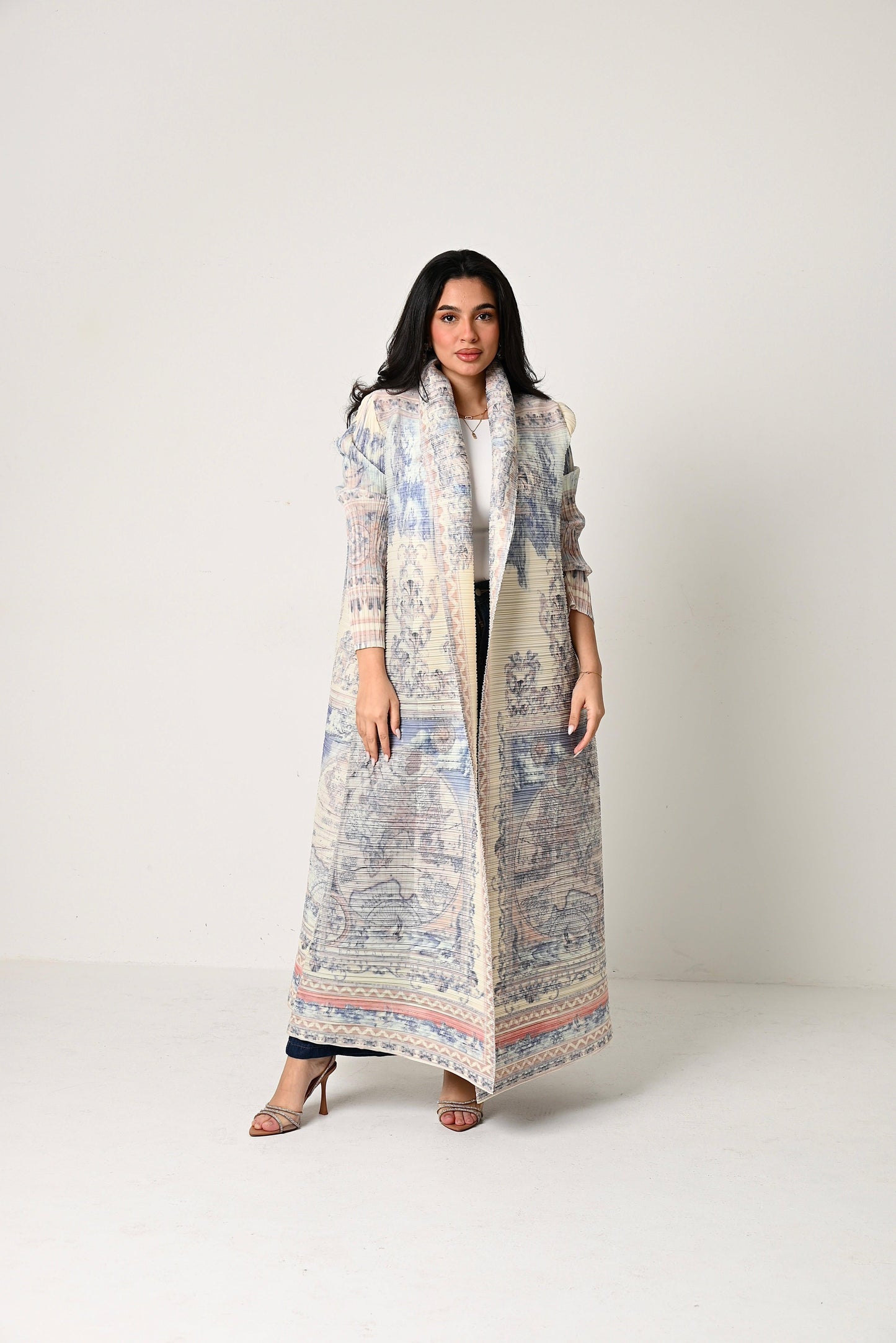 HS5840 Light-colored, All-over Print, Open-front Long Coat