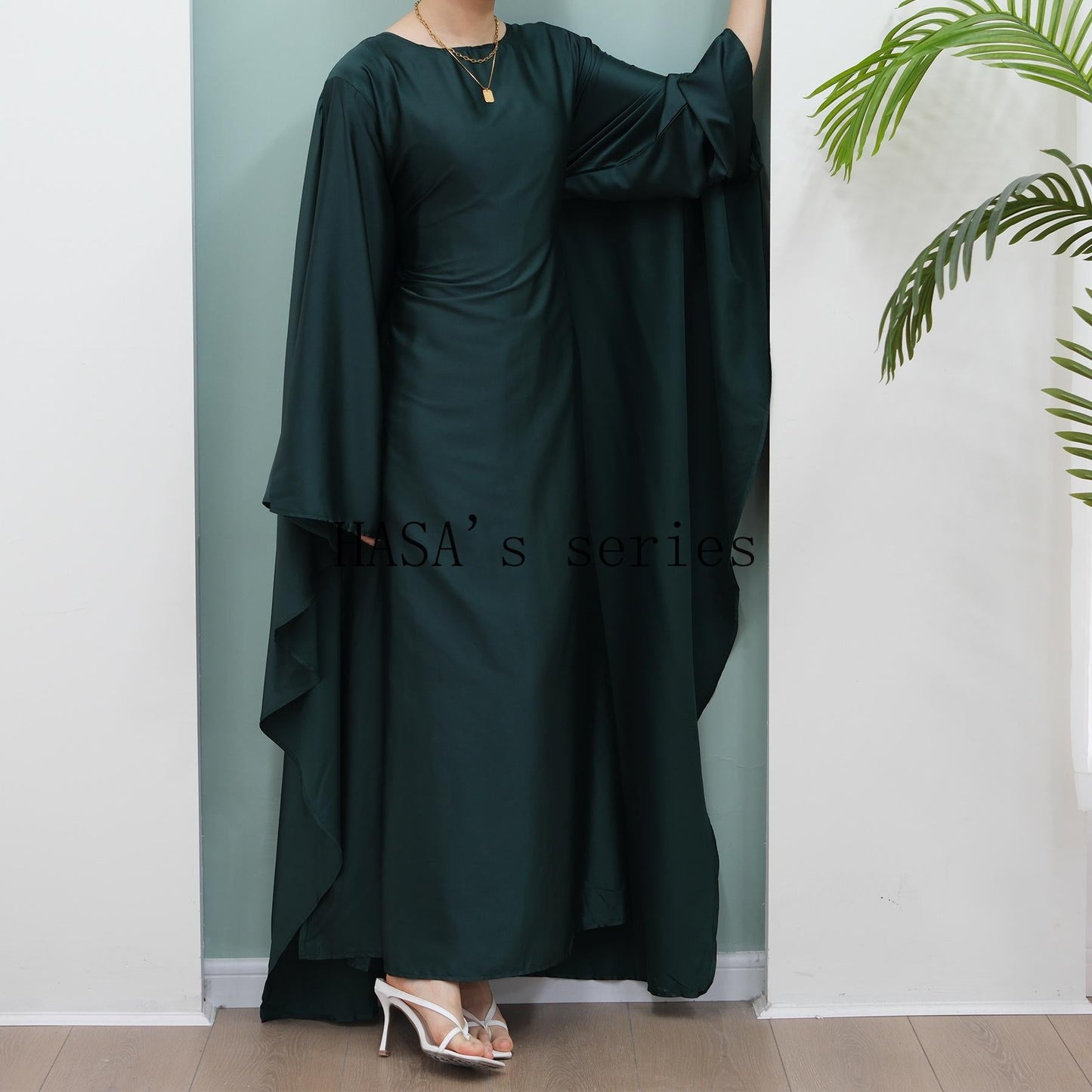 HS4835 High-density Stretch Satin Long Dress, Simple, Elegant, and Comfortable To Wear.