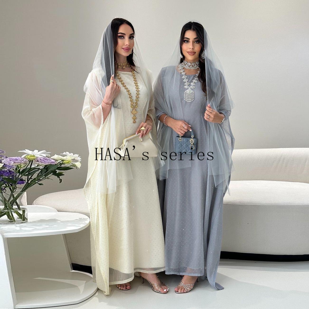 HS5105 Simple and Soft Long-sleeved Pullover Dress with A Waist-length Design, in A Solid Color for Everyday Wear.