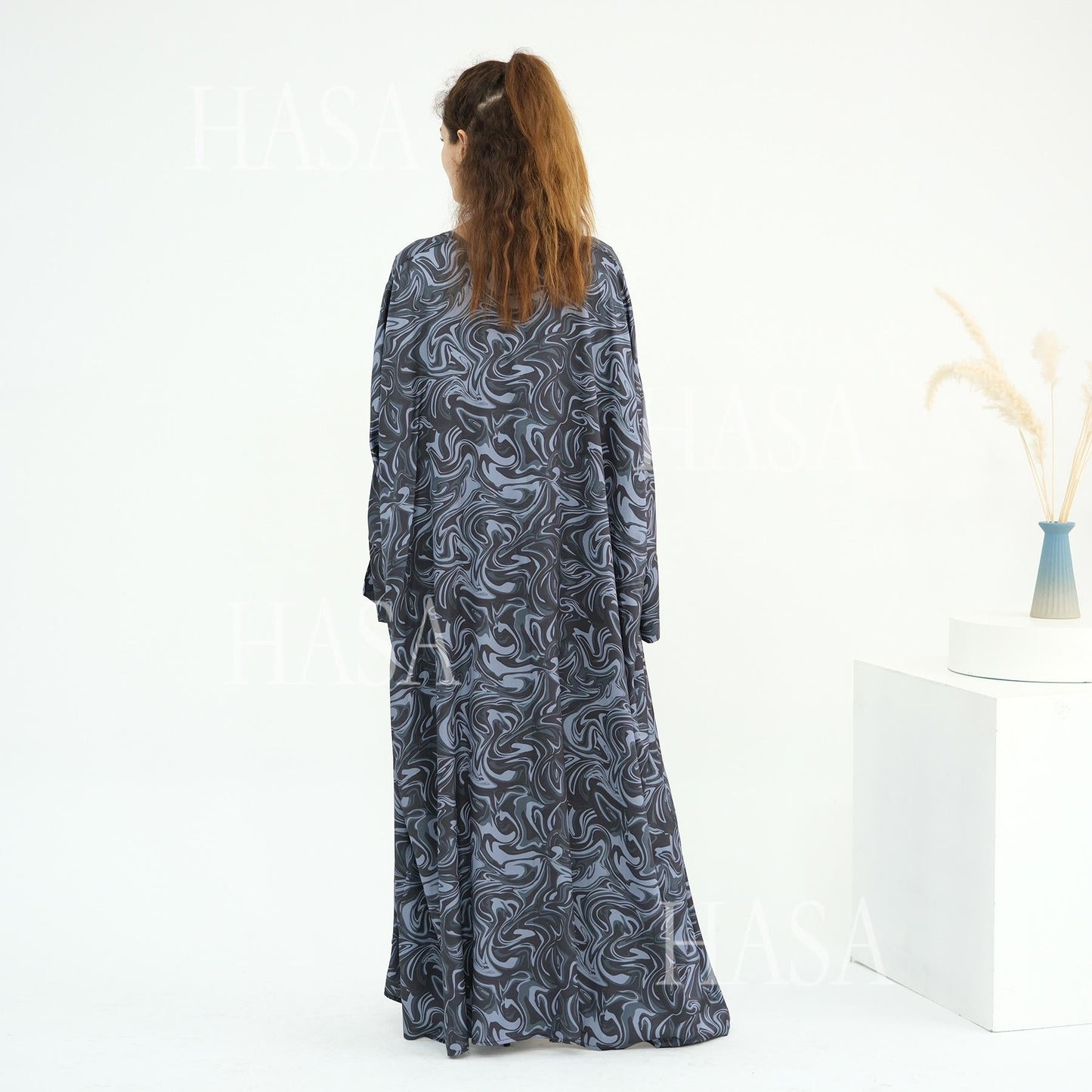 HA6555 Fashionable printed long-sleeved dress with an ankle-length cardigan style