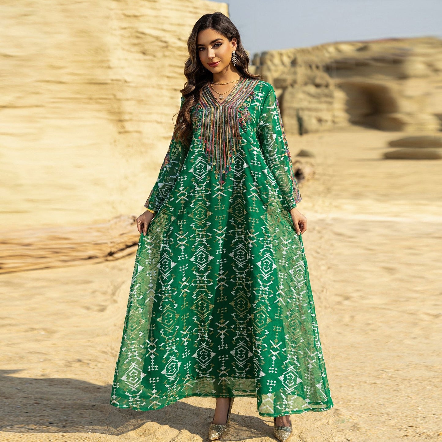 HA6658 Appliqué Patchwork Robe Dress: Lightweight Mesh Combined with Delicate Patterns