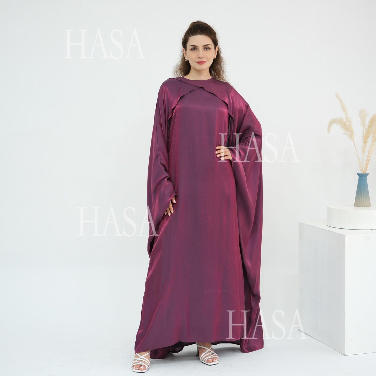 HA6584 Solid Color Beaded Loose Elegant Robe Dress