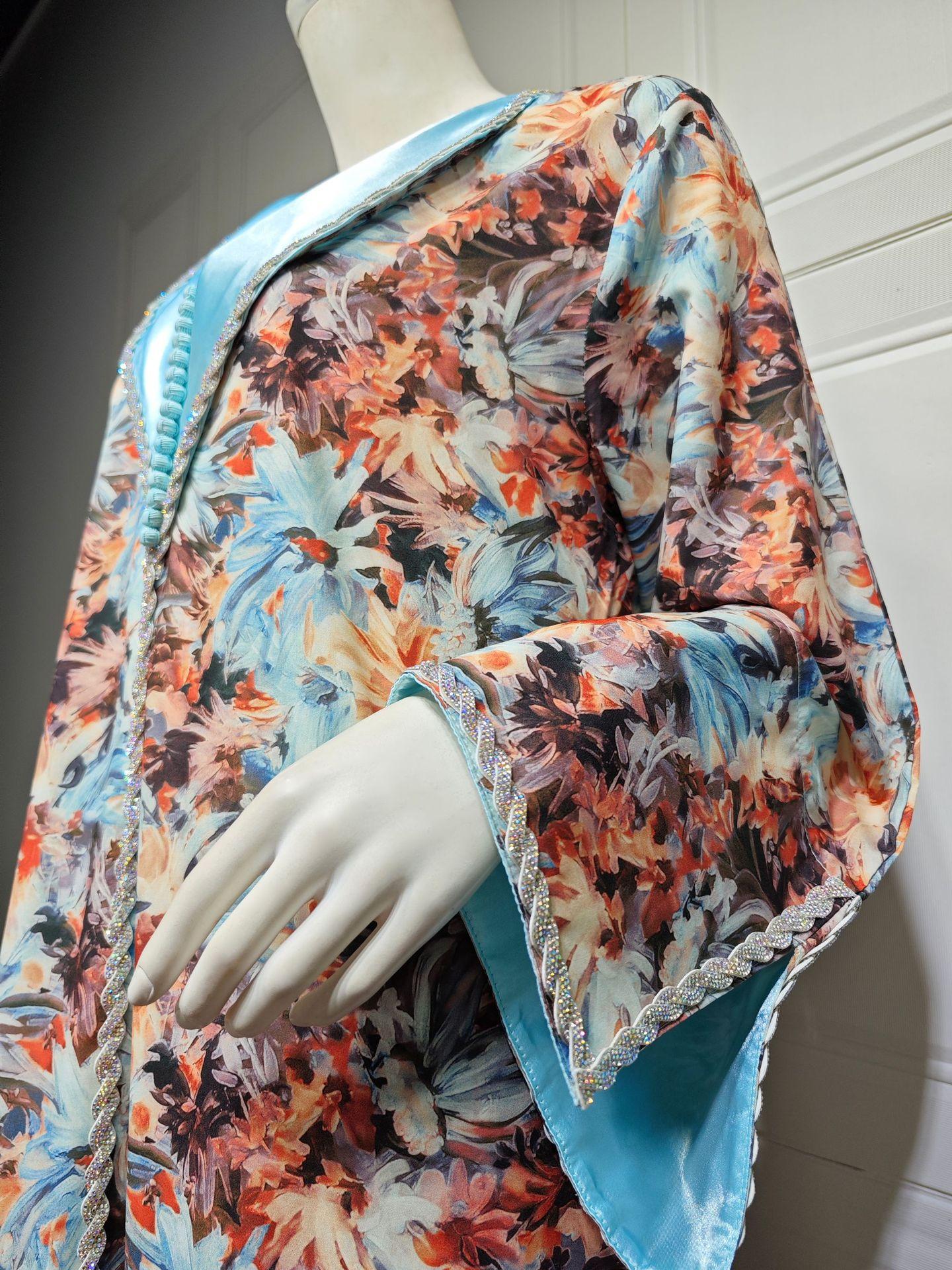 HAYA HAYA1070 Fashionable Printed Diamond Set Robe
