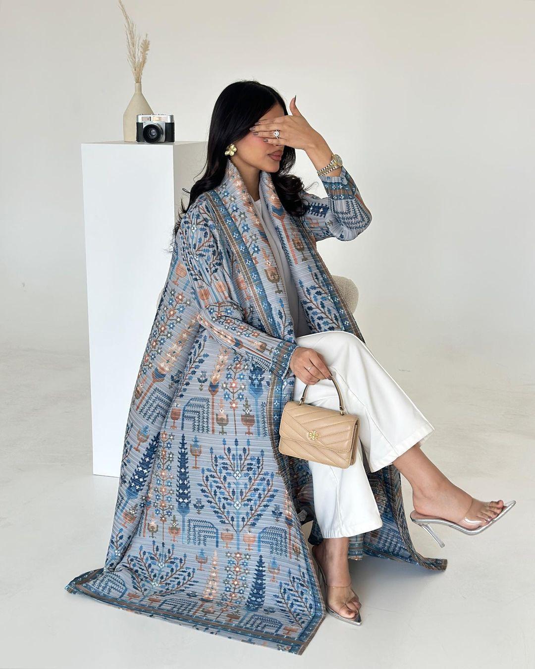 HS5842 Vintage-style Textured Open-front Long Coat