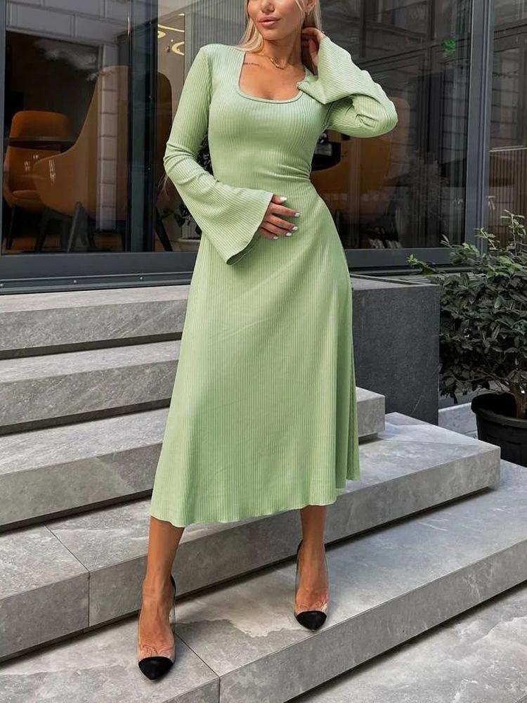 HAYA HAYA0676 Flared Long Sleeved High Waist Maxi Skirt with Lace-up Back