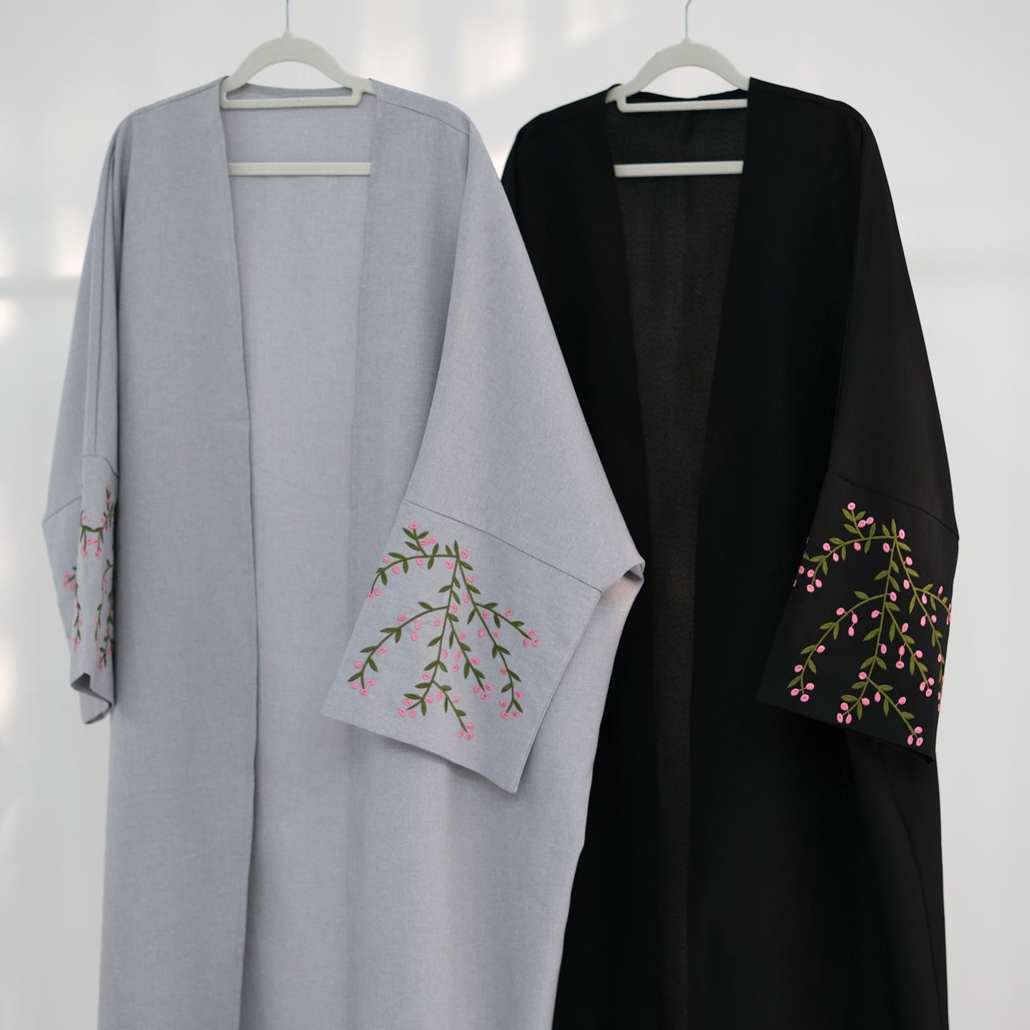 HAYA HAYA1046 Flower Embroidery Elegant Cardigan Robe