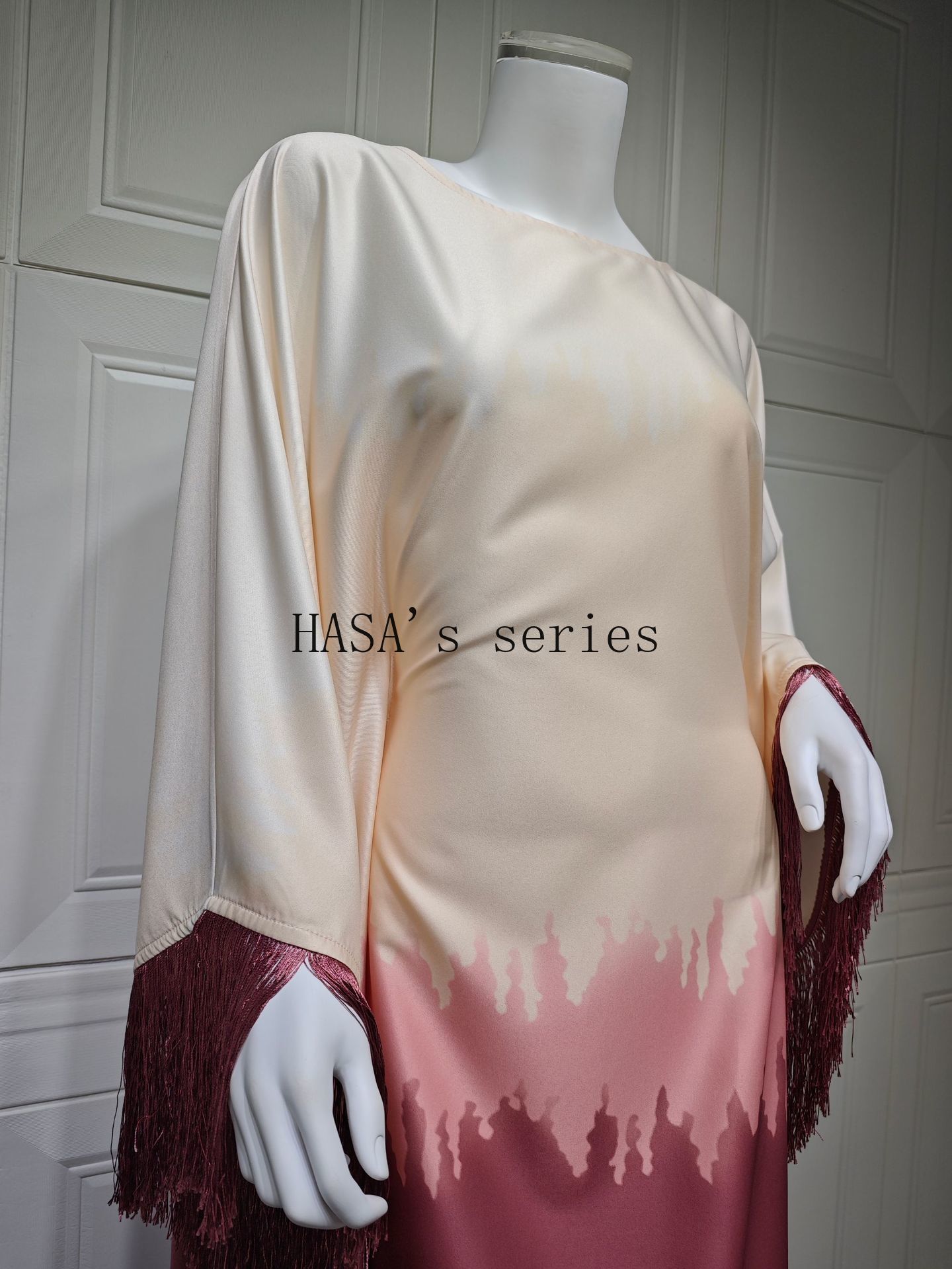 HS5095 Romantic Gradient Fringed Robe, Elegant Printed Long Dress