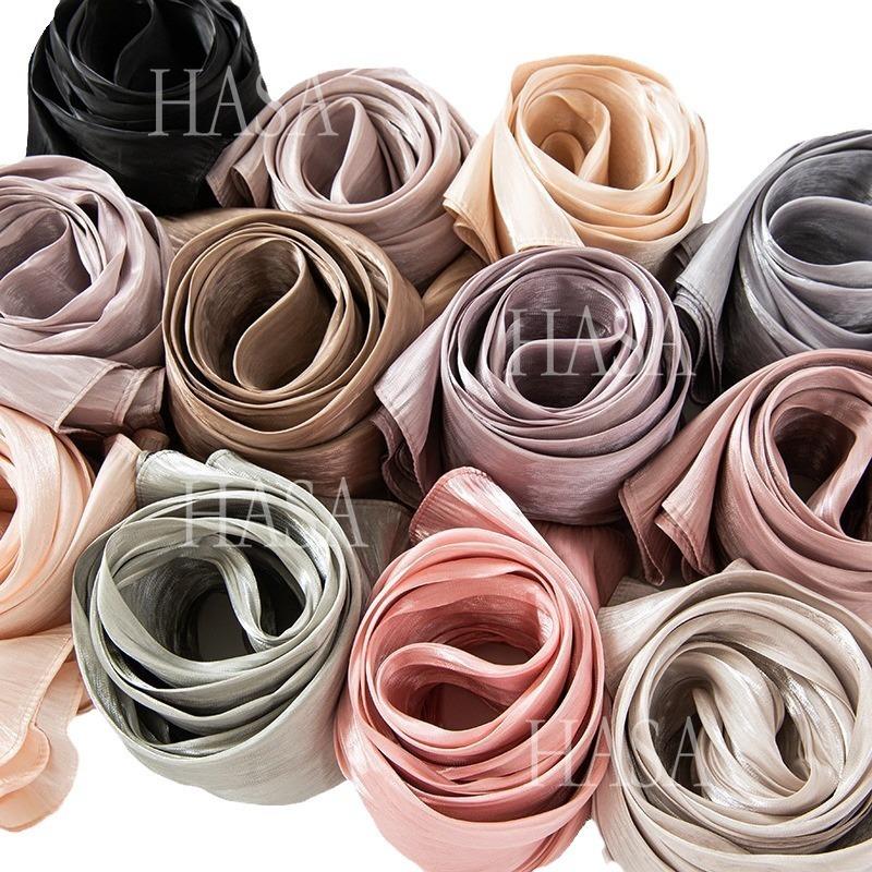 HA6479 A Simple Silk Scarf with A Mellow Color and A Light and Drapey Design